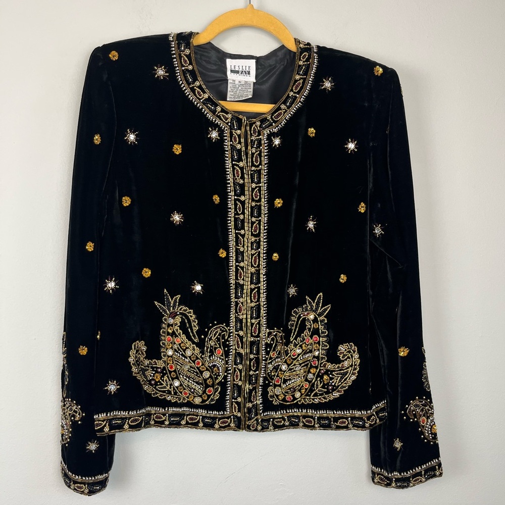 LESLIE FAY Evenings Black Rayon Velvet Jacket SMALL Gorgeous Beads Jewels